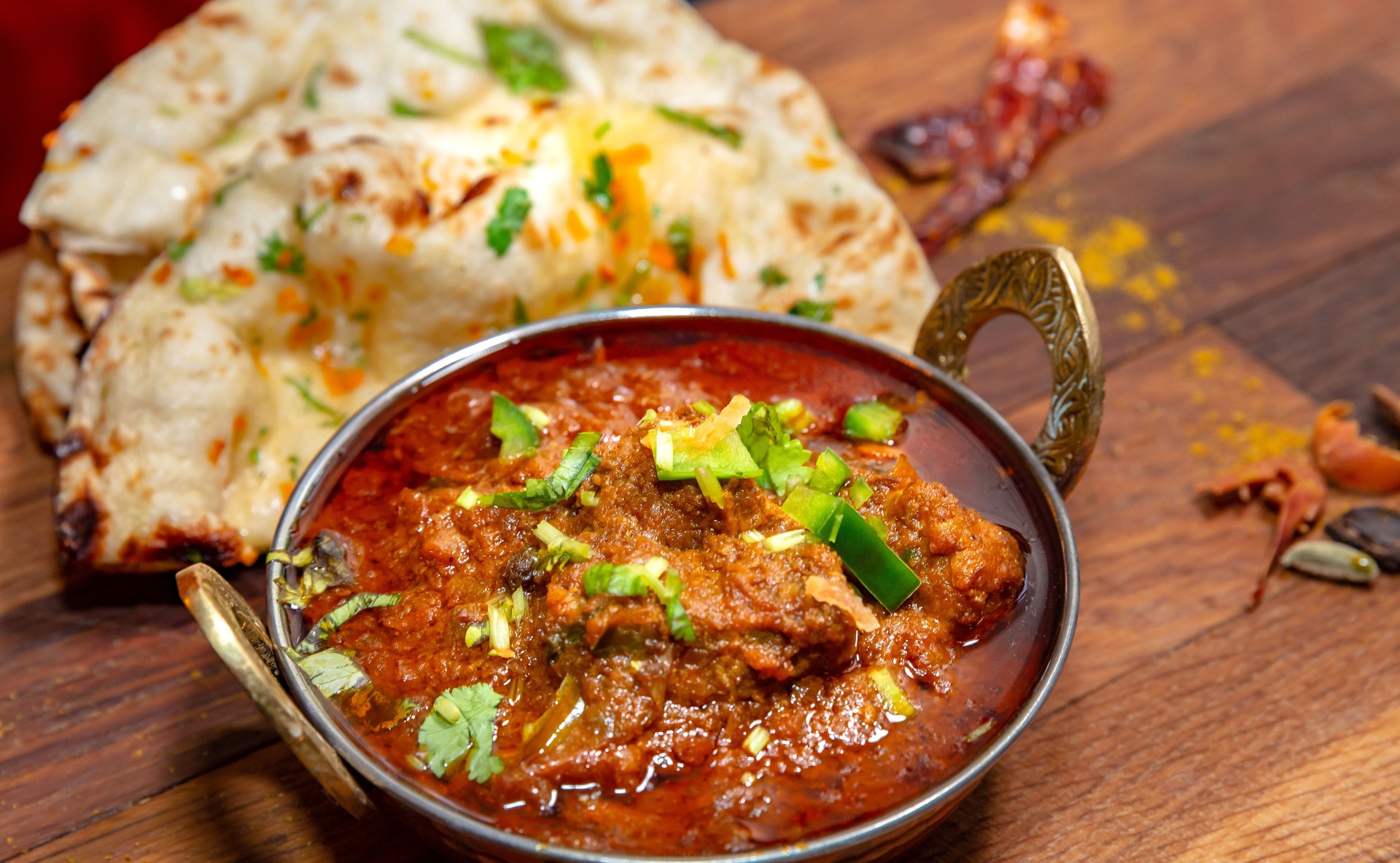 Indian food: assortments of Indian curry dishes